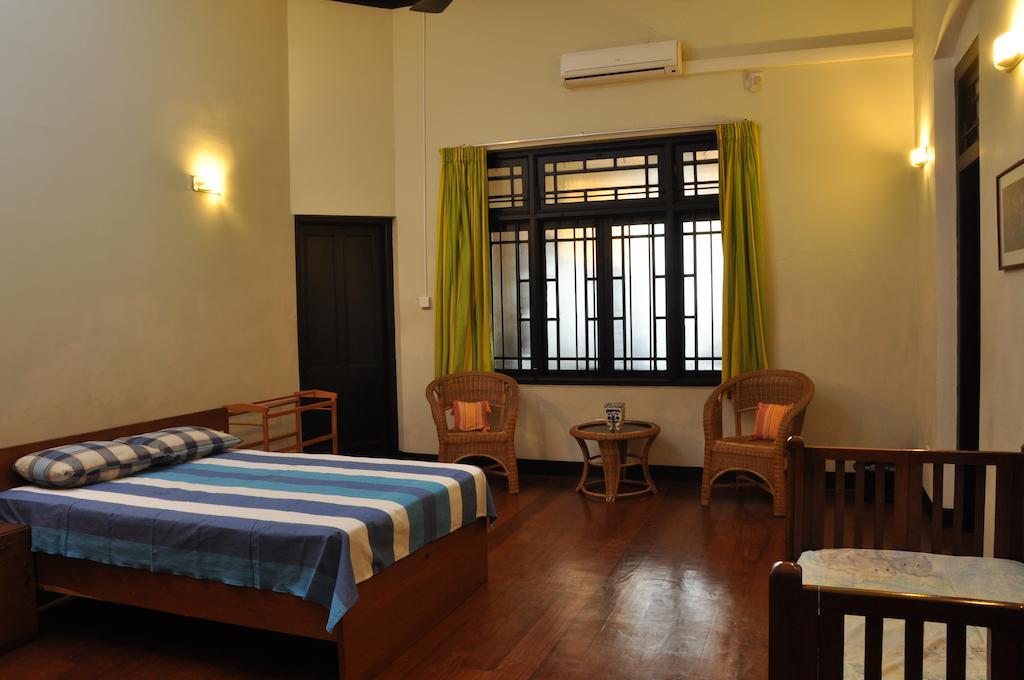 Cheriton Residencies Hotel Colombo Room photo